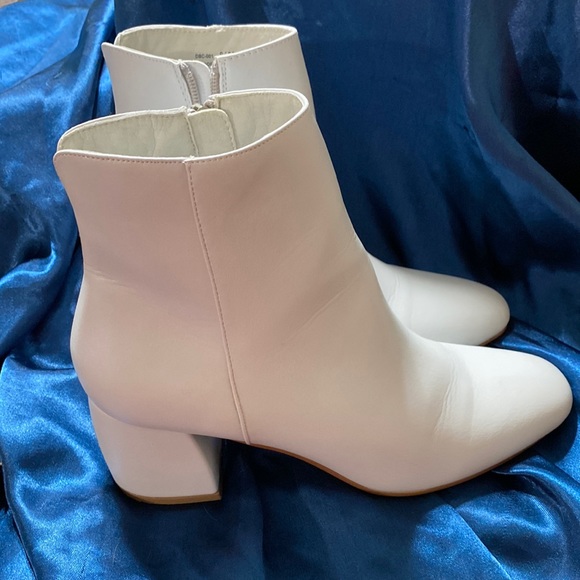 Chinese Laundry Women's Davinna Ankle Boot Size 8 - Picture 10 of 12